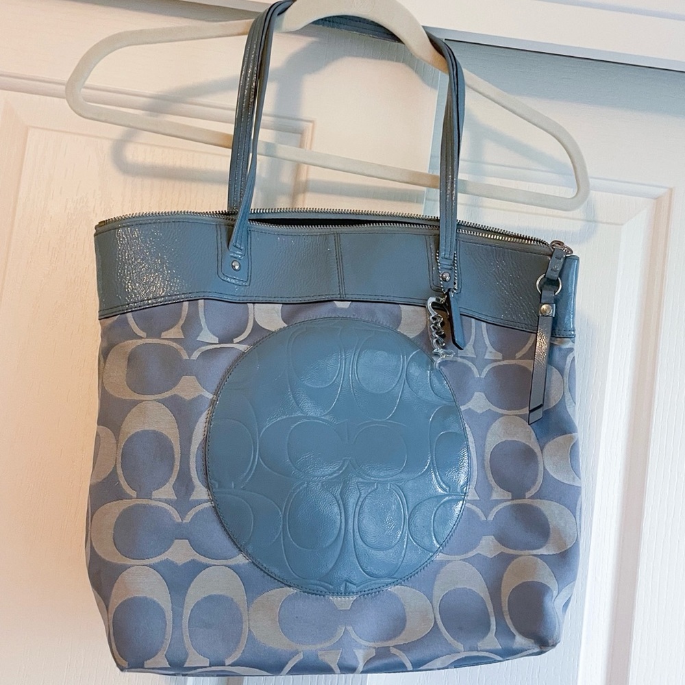 BLUE & SILVER COACH LOGOS TOTE